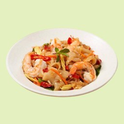 เส้นใหญ่ผัดขี้เมาทะเล