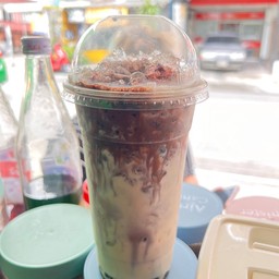 นมหมีโกโก้เย็น