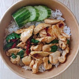 ข้าวราดกะเพราไก่
