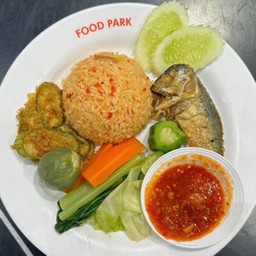 ข้าวคลุกน้ำพริกปลาทู