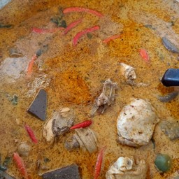 ขนมจีนน้ำยาไก่