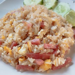 ข้าวผัดแฮม