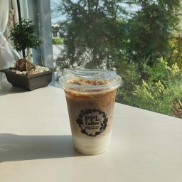 45.Cafe Coffee & Bread 1