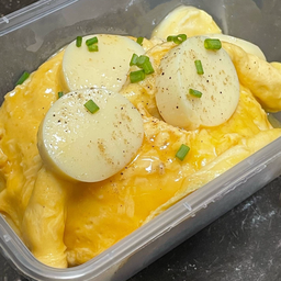 ข้าวไข่ข้นเต้าหู้ไข่