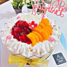 เค้กนมสด 2 รส (สตอเบอรี่+ส้ม,เนื้อส้ม+มะพร้าวน้ำหอม) 1 ปอนด์ (แถมฟรีป้ายHBDอันใหญ่)
