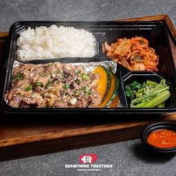 ชุดข้าว - เนื้อสามชั้นหมักซอสผลไม้