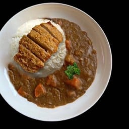 ข้าวแกงกะหรี่หน้าหมูทอดทงคัตสึ