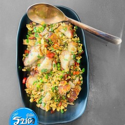 หมูกรอบผัดพริกเกลือ