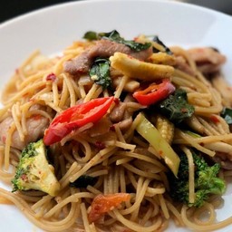 สปาเก็ตตี้ขี้เมา