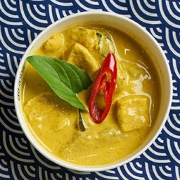 สปาเก็ตตี้ & แกงเขียวหวาน Spaghetti with green curry