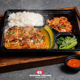 ชุดข้าว - หมูสามชั้นหมักซอสโคชูจัง