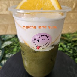 มัทฉะลาเต้ยูซุ