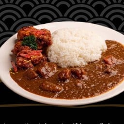 ข้าวแกงกระหรี่หน้าไก่ทอดพริก