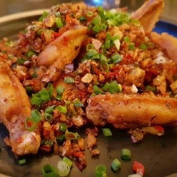 ไก่คั่วพริกเกลือ