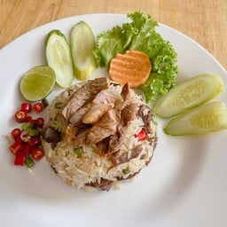 ข้าวผัดเนื้อเค็ม