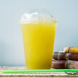 น้ำอ้อยคั้นสด แก้วใหญ่