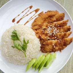 ข้าวมันไก่ราดซอสเทอริยากิน