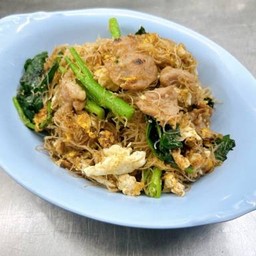 เส้นหมี่ผัดซีอิ๊ว (หมู) Mee See Eiw