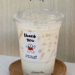 Fresh milk  นมสด