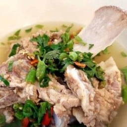 เล้งแซ่บ 2ใจ แซ่บถึงใจ อร่อยเด็ด ใส่ตามใจร้าน 冷扎布 2 心