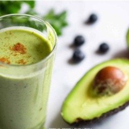 อะโวคาโดน้ำผึ้งสมูทตี้