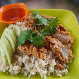 ข้าวขาหมูอาไท