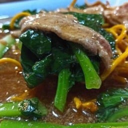 ราดหน้าจิราชัย (ต้นโพธิ์) -