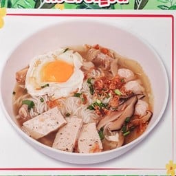 ก๋วยจั๊บญวน พิเศษ เพิ่มไข่เฉพาะเส้นต้ม