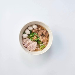 ก๋วยเตี๋ยวลูกชิ้นหมูรวม