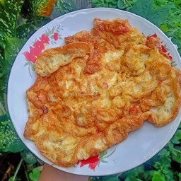 ข้าวไข่เจียวหมูยอ