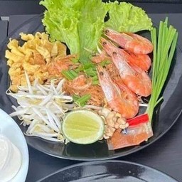 ผัดไทชิงแชมป์กุ้งสด