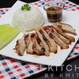 ข้าวหมูย่างจิ้มแจ่ว
