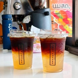 อเมริกาโน่น้ำผึ้ง