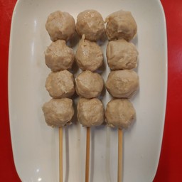 ลูกชิ้นเอ็นเนื้อทอด