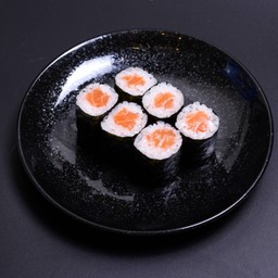 แซลมอนมากิ