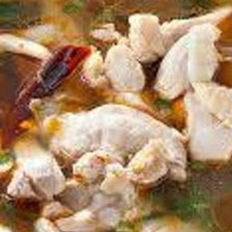 ต้มยำไก่น้ำแดง
