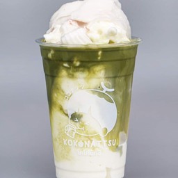 น้ำมะพร้าวน้ำหอมมัทฉะชาเขียวปั่น