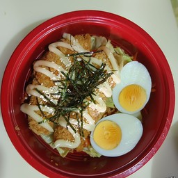 มาม่ายากิโซบะไก่ทอด
