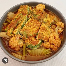 ข้าว+แกงส้มไก่ผักรวม+ไข่ชะอม