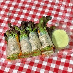 สลัดโรลทูน่า
