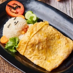 ข้าวไข่ยัดไส้หมูสับ