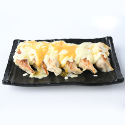 [LM] เกี๊ยวซ่าหน้าชีส  6 ชิ้น