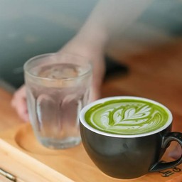 มัจฉะอุ่นอุ่น