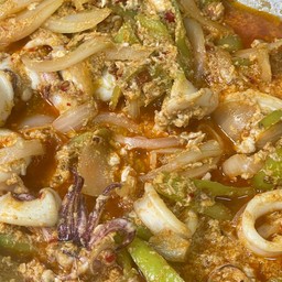 ผัดผงกะหรี่(กับข้าว)