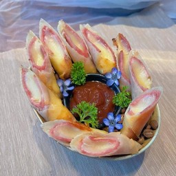 เกี๊ยวแฮมชีส