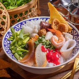 A7. ก๋วยเตี๋ยวแห้งโฟ-ทะเล