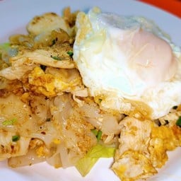 ก๋วยเตี๋ยวคั่วไก่