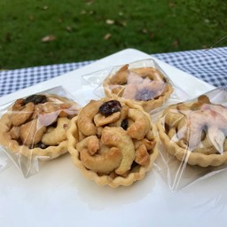 ทาร์ตเม็ดมะม่วง