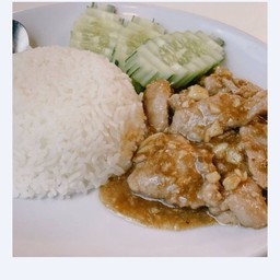 หมูทอดกระเทียม (กับข้าว)