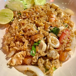 ข้าวผัดรถไฟ